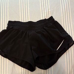 Size 2 black lulu hotty hot shorts